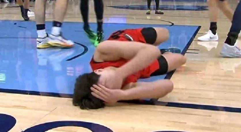 奈斯!恭喜杨瀚森!NBA裁判太离谱了......